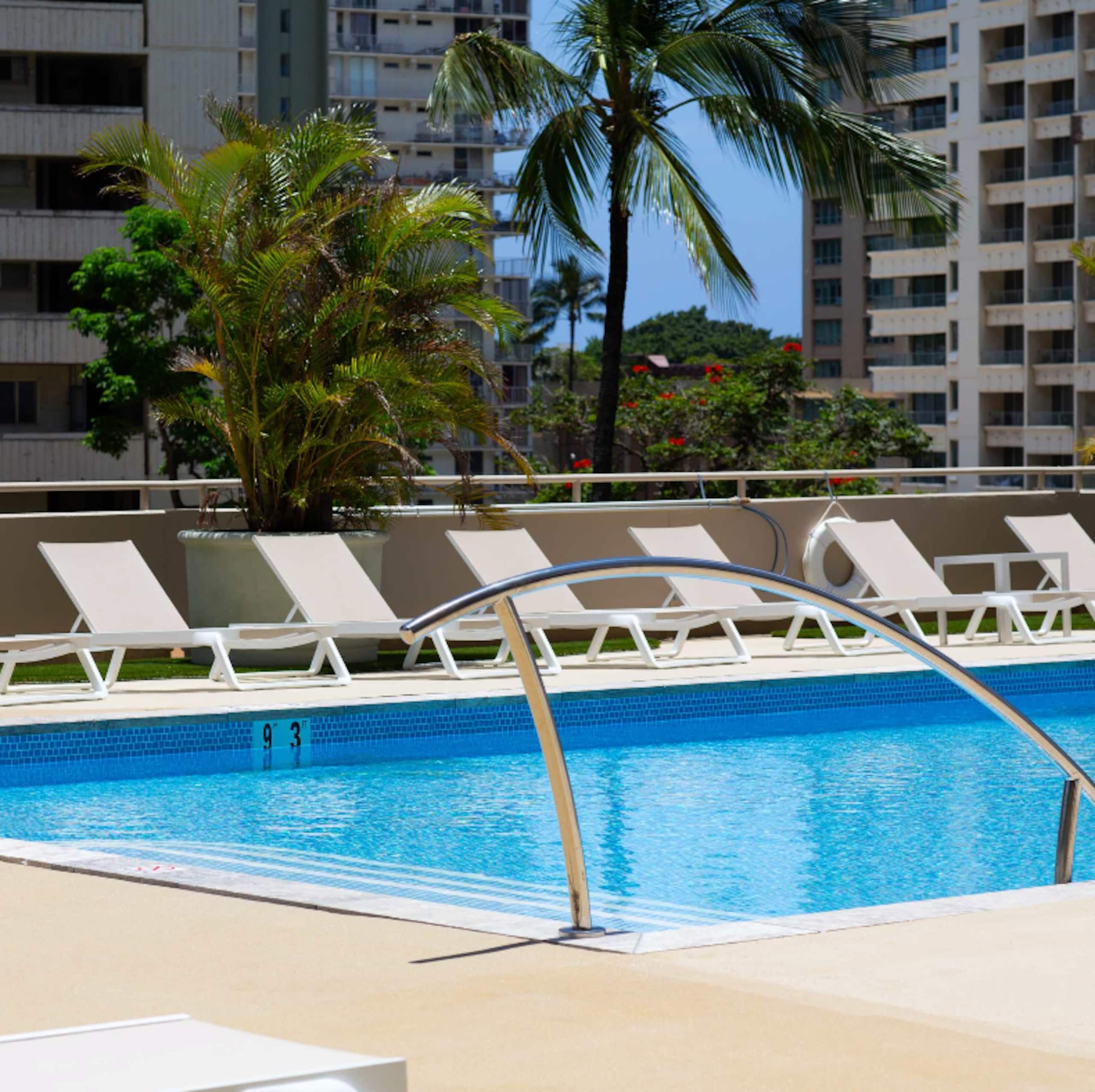 Hokusai Suite/Free Parking/WIFI/1 block to beach - Image 33