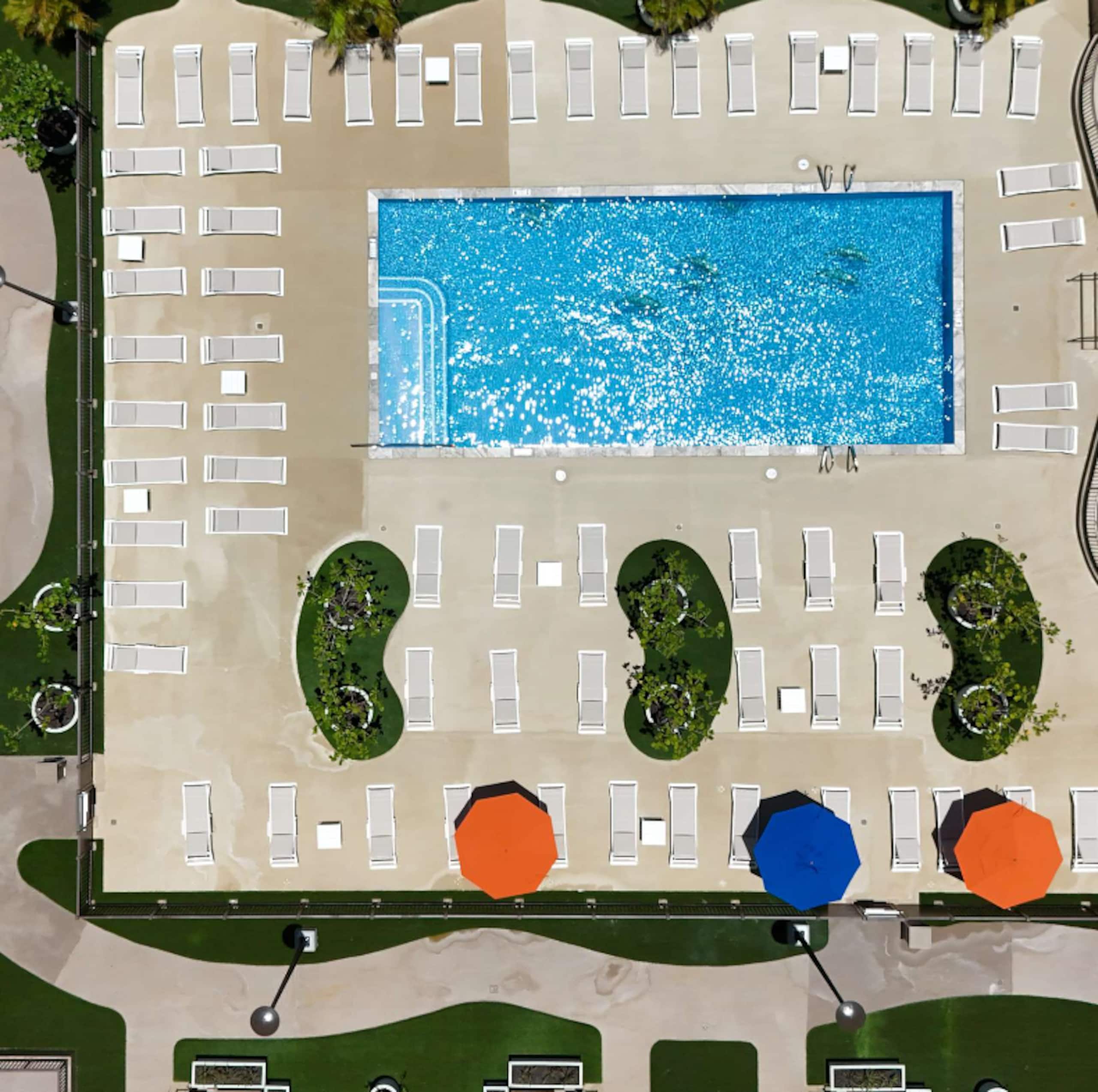 Hokusai Suite/Free Parking/WIFI/1 block to beach - Image 50