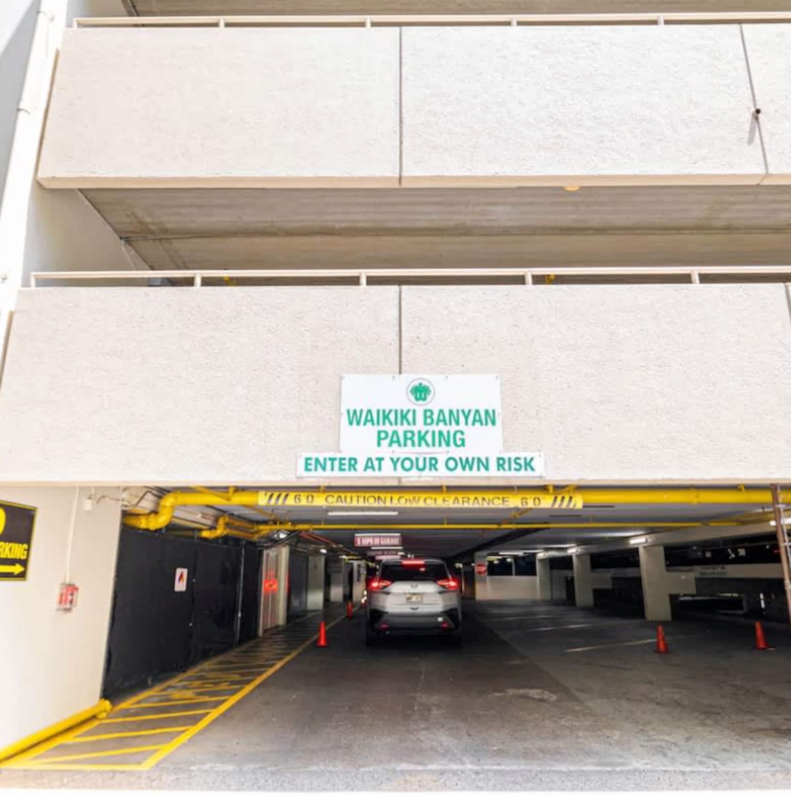 Hokusai Suite/Free Parking/WIFI/1 block to beach - Image 36