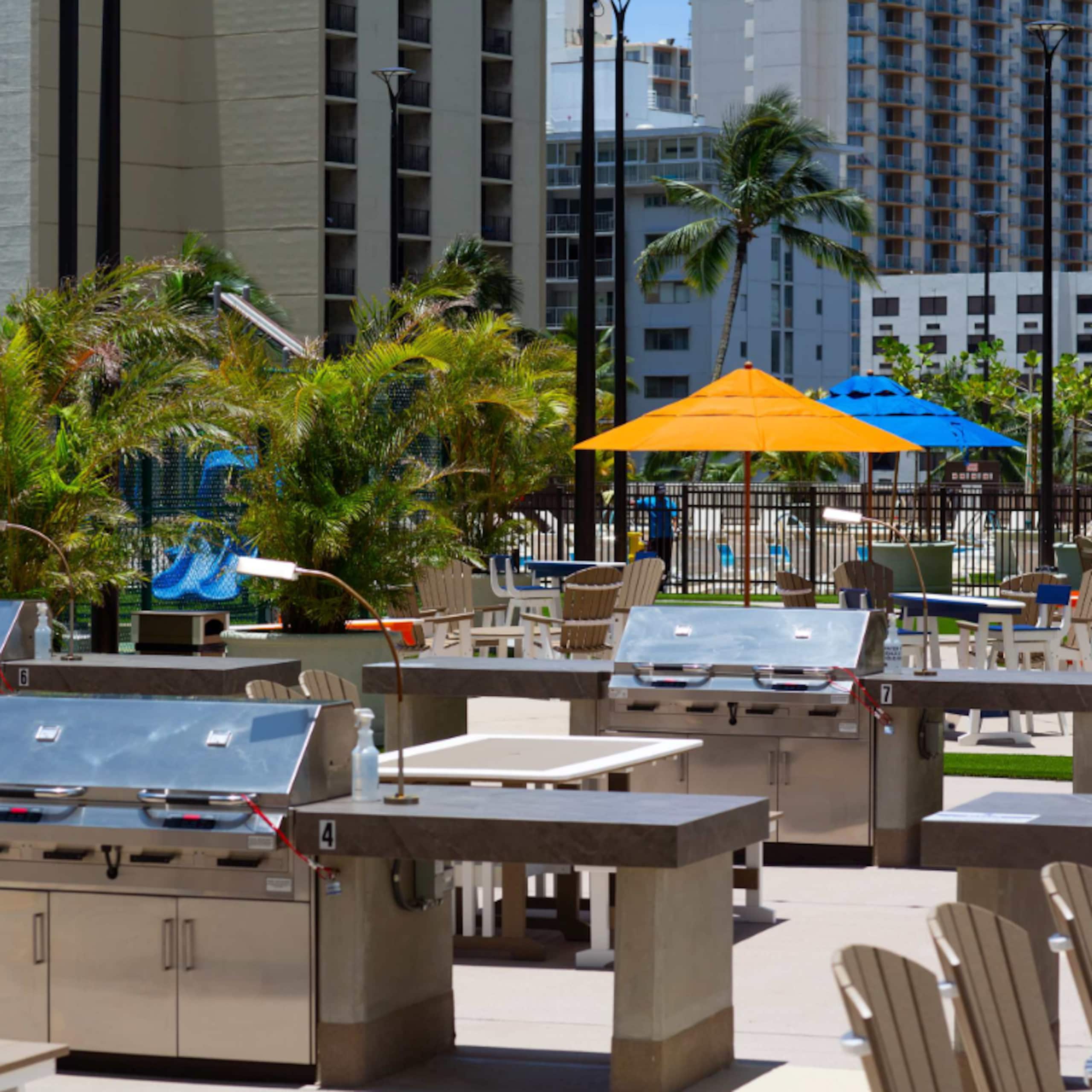 Hokusai Suite/Free Parking/WIFI/1 block to beach - Image 27