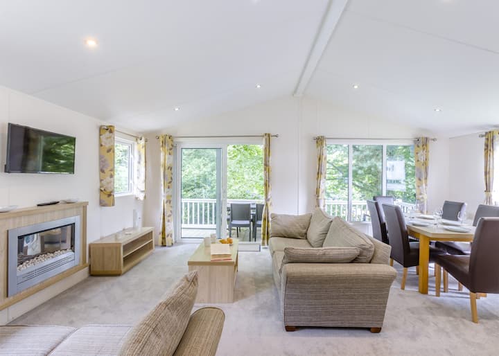 Prestige Lodge With Parking, Ensuite & Decking - Skegness