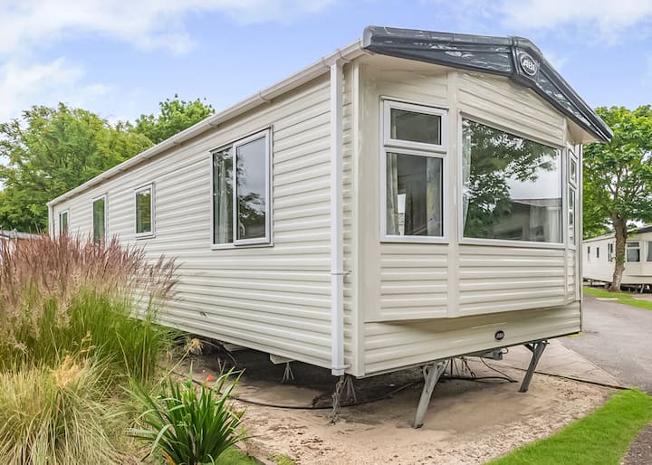 Gold 3, Slps 8, Parking - Porthcawl