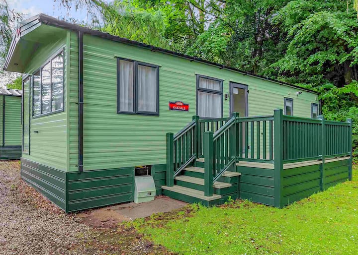 Silver Premium 2 Bedroom Caravan, Sleeps 6 - Ambleside