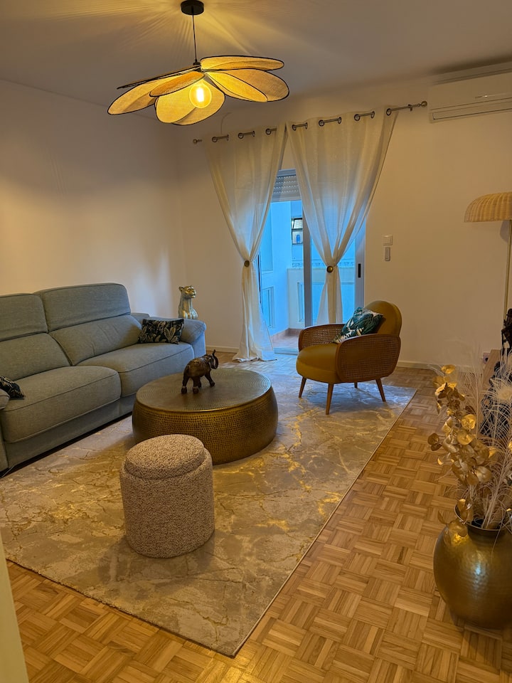 Casa Dourada - T2 Spacieux Dans Le Centre-ville - Ayamonte