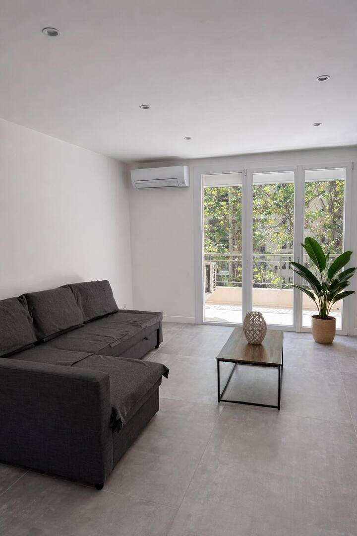 Appartement (6 Couchages) 
à 10 Min Des Plages. - 툴롱
