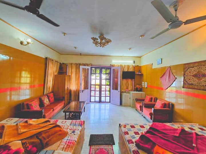 Himvadi Family Suite • 2–4 Guests • ₹3000 - Kausani