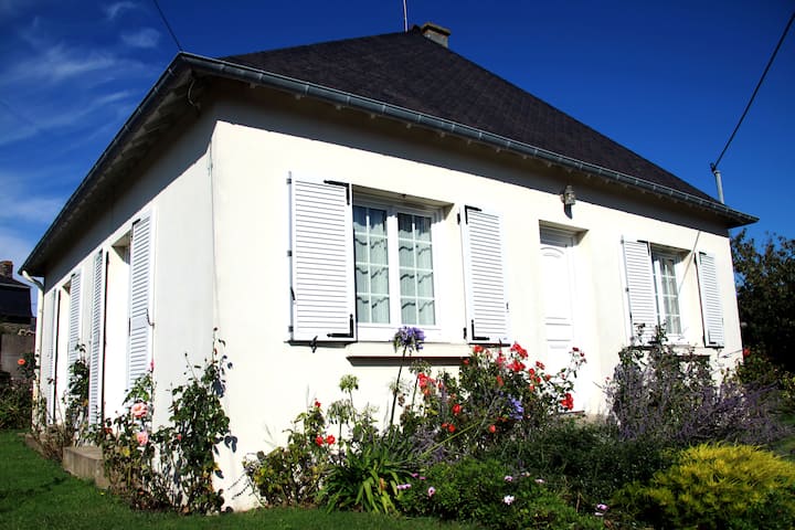 Maison De Charme Avec Jardin Privé - Cancale