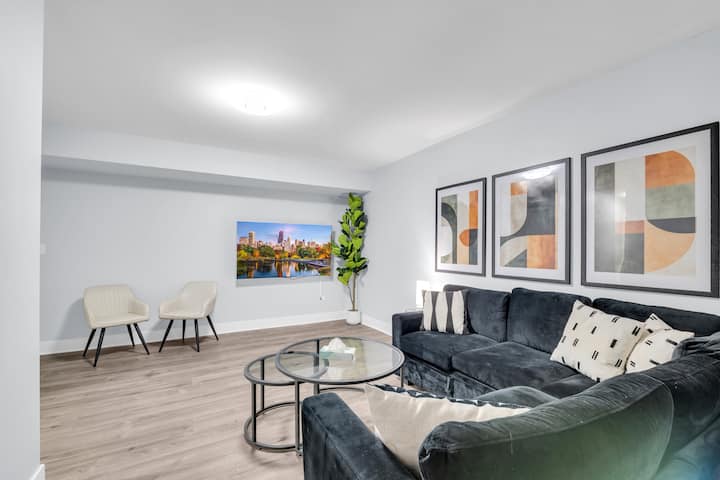Remodeled Pilsen Home | 10 Min To Downtown Chicago - Chicago, IL