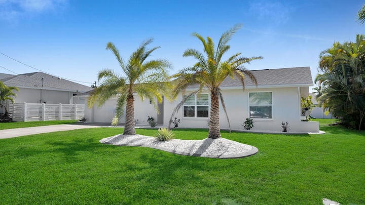 The Azure K-lux - Cape Coral, FL