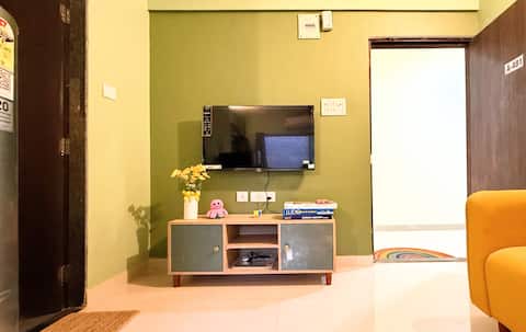 The Bey and Bae · Work-from-Hills Studio · Peaceful Cozy Retreat · Khalapur - 3