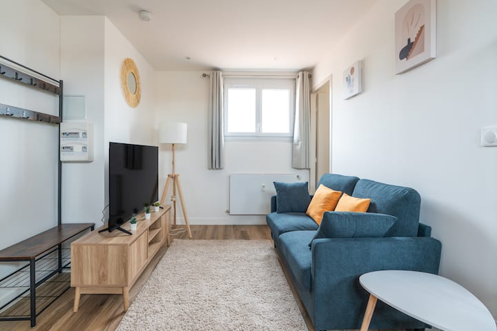 Le Petit Colbert Yourhosthelper - Nimes
