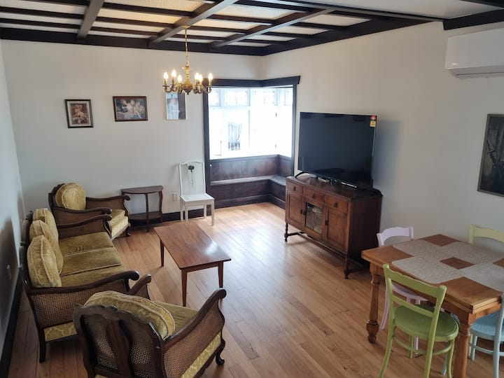 Red Door Cottage - Wellsford