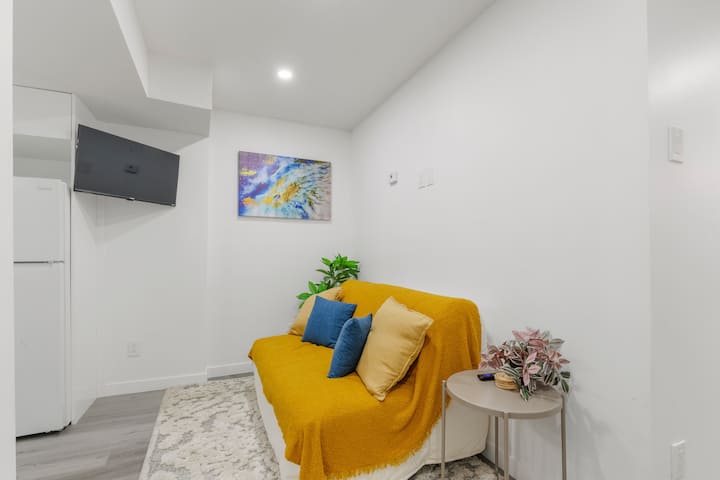 A Cozy Stay Near Yeg Airport - Edmonton