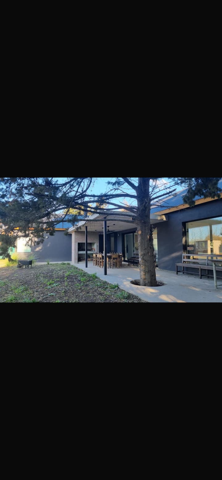 Hermosa Casa S A De Areco A Minutos Del Pueblo - San Antonio de Areco