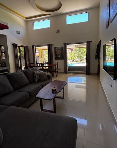 Live the Pura Vida Life at Beautiful Casa B