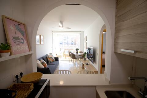 Top Airbnb: Modern Beach Haven en Santa Pola