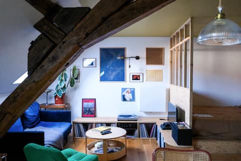 Successful Airbnb property: Millefeuille Studio / 200 m from the castle in Fontainebleau