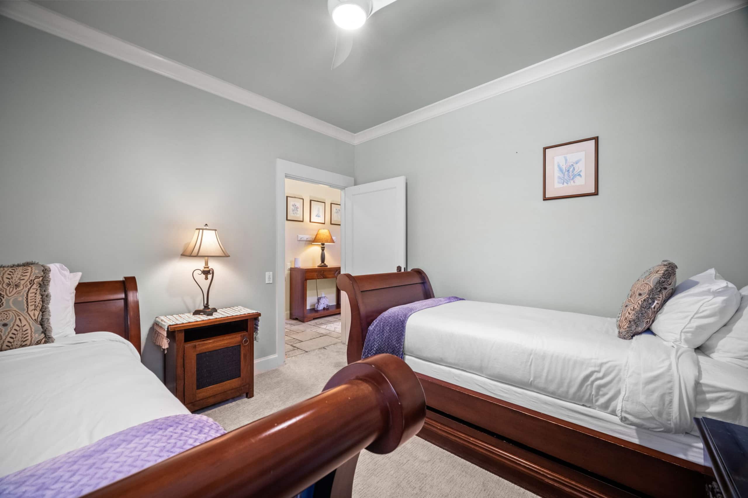 Home in Poipu · ★5.0 · 4 bedrooms · 6 beds · 3 private baths - Image 29