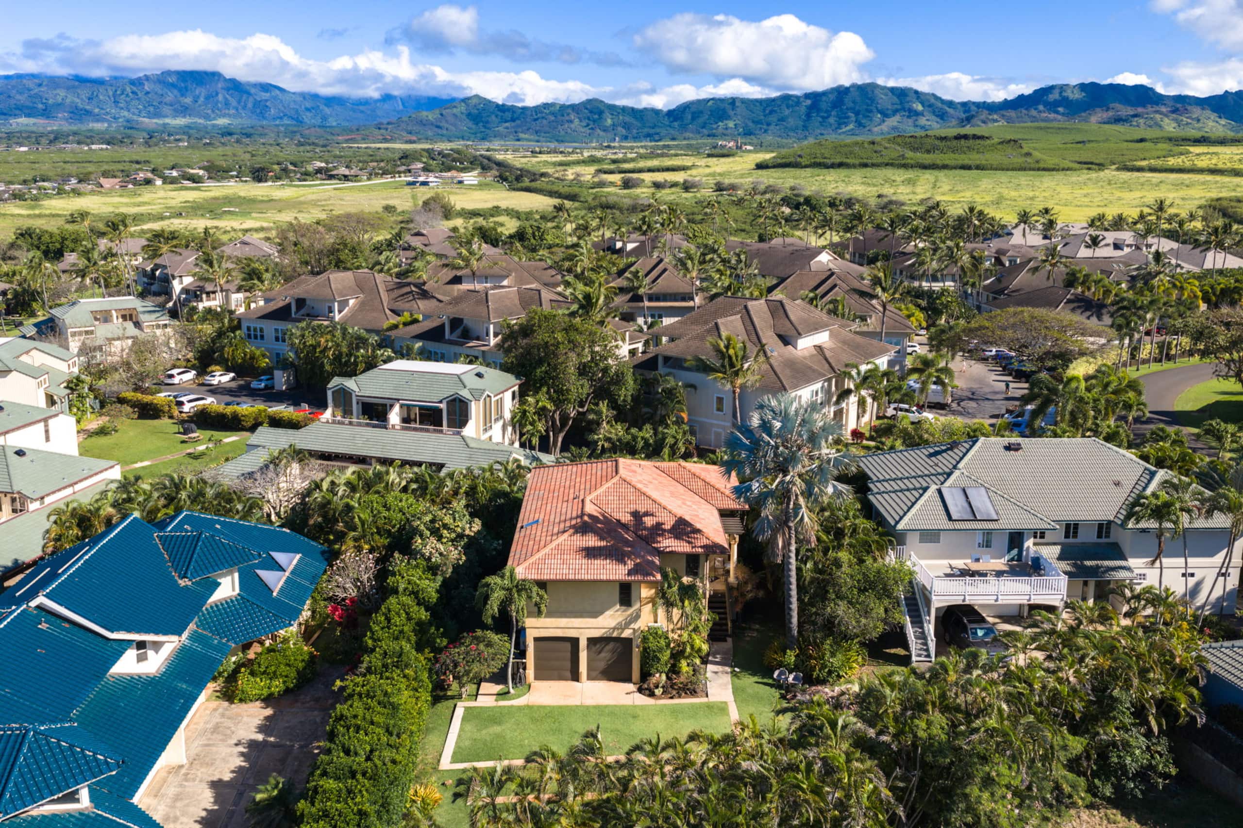 Home in Poipu · ★5.0 · 4 bedrooms · 6 beds · 3 private baths - Image 42
