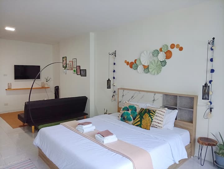 Nimman Apartment | Wifi, Balcony | 3 Guests - Chiang Mai
