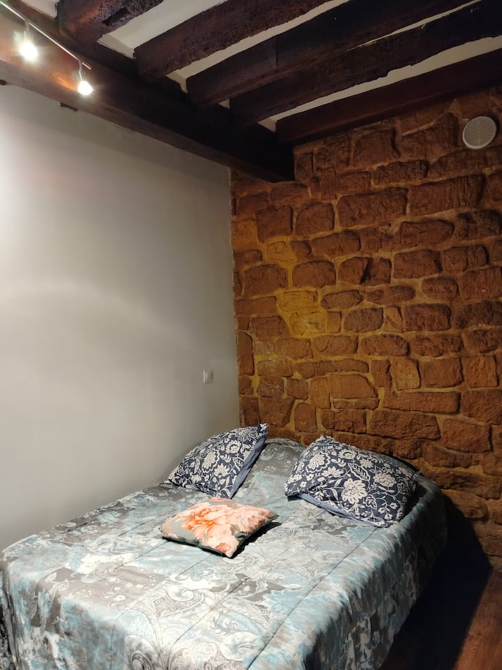 Appartement Calme Dans Une Résidence Tranquille. - Clichy