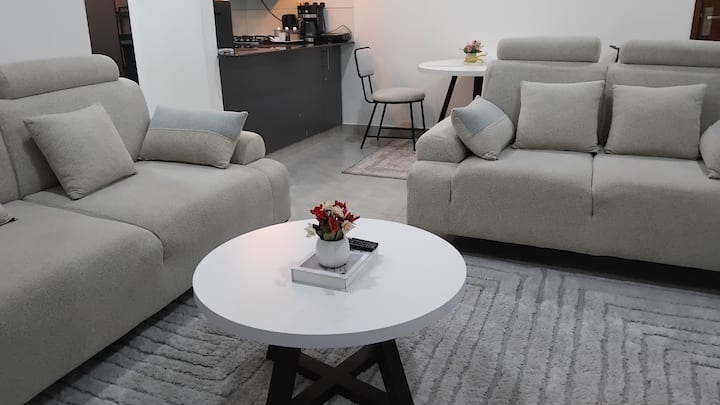 Nyali Luxe Apartment Ac Pool Gym Beach Citymall - Mombasa