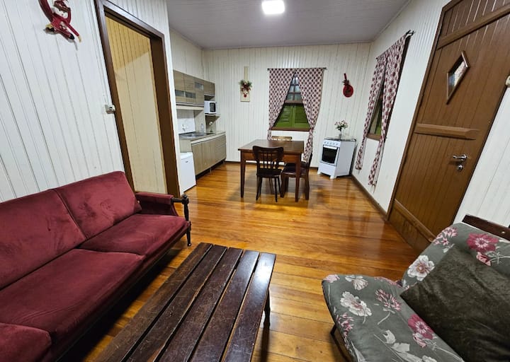 Cabana 3 Quartos Para Até 7 Pessoas, Aceita Pet - Gramado