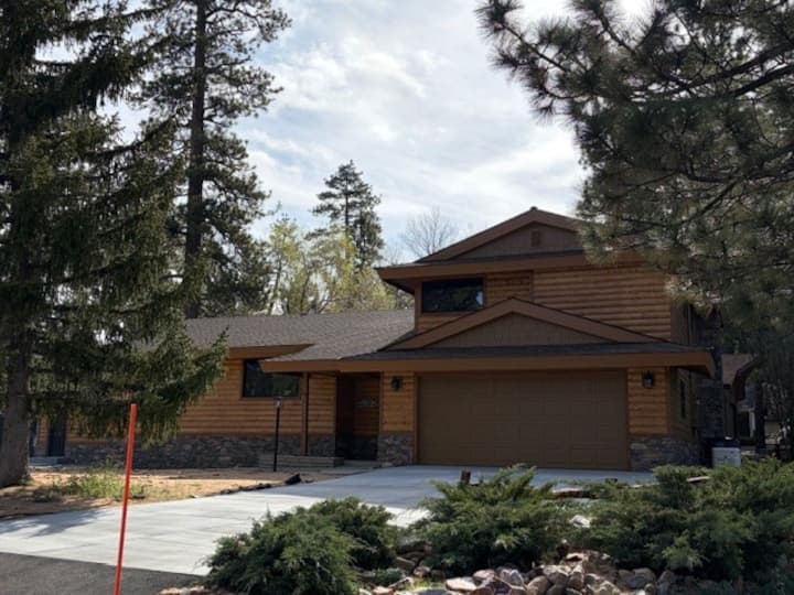 Newly Remodeled - Cozy - Bluebird Haven - 11g / 4c - Big Bear Lake, CA