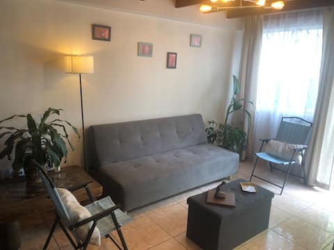 Popular Airbnb listing: Coapa Rest Area, Estadio Mundial/Cinvestav/UAM/TEC in Tlalpan