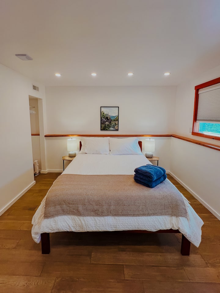 Sunny Garden Suite In Victoria - Victoria, Canadà