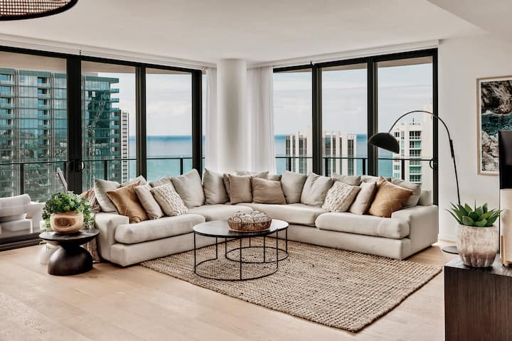 Sky Sanctuary, Broadbeach - Broadbeach