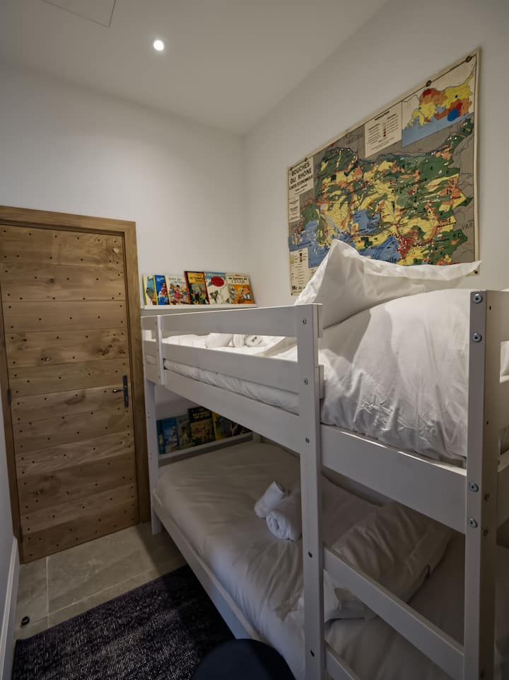 Bedroom 5