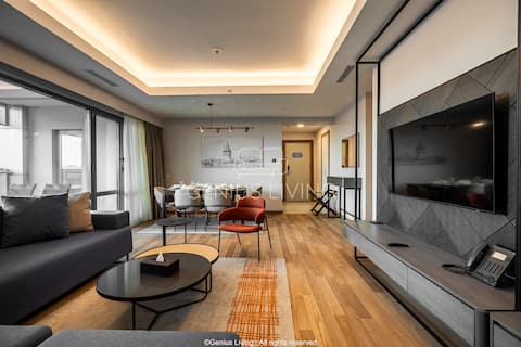 Top performing Airbnb: Lyra | Premium Designed 2BR Apartment | Gym| Sauna in Sarıyer