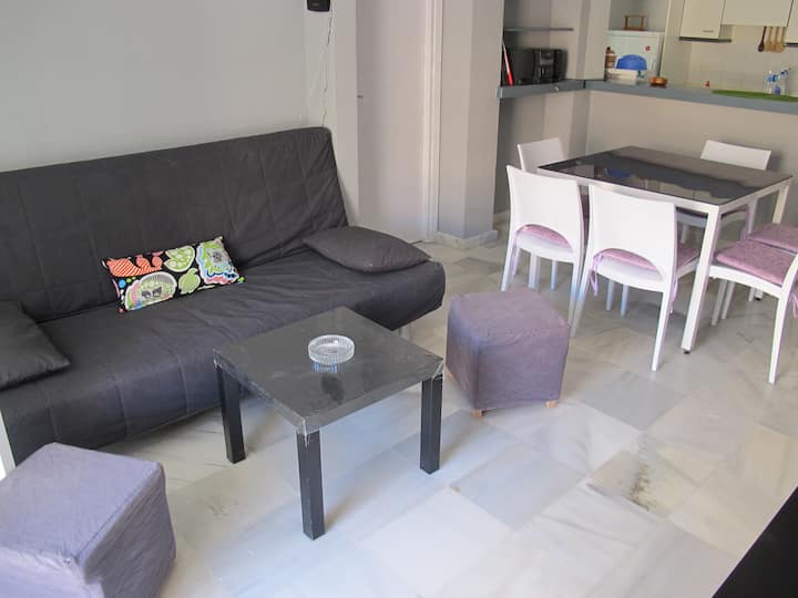 Apt Playa Bossa Ushuaia Beachfront, Reliable Host - 伊微沙島