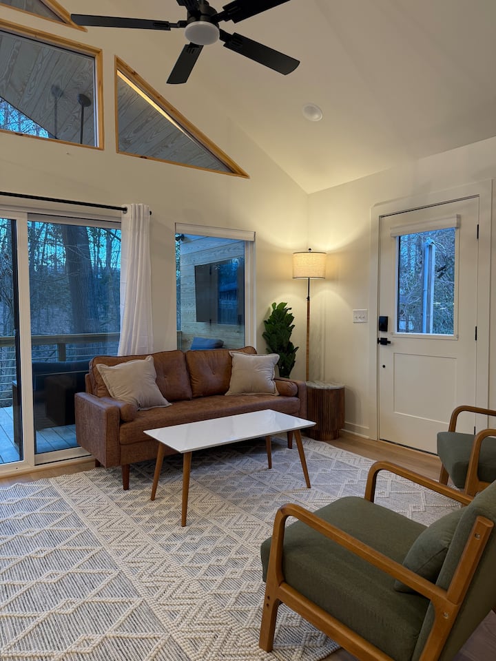 Scandinavian Cabin In Carrboro - Carrboro, NC