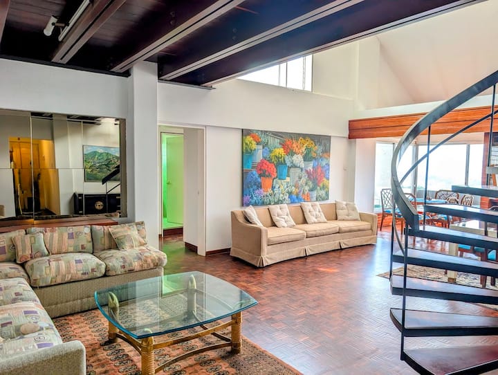 Hermoso Loft Con Vista Panorámica A La Ciudad - Caracas