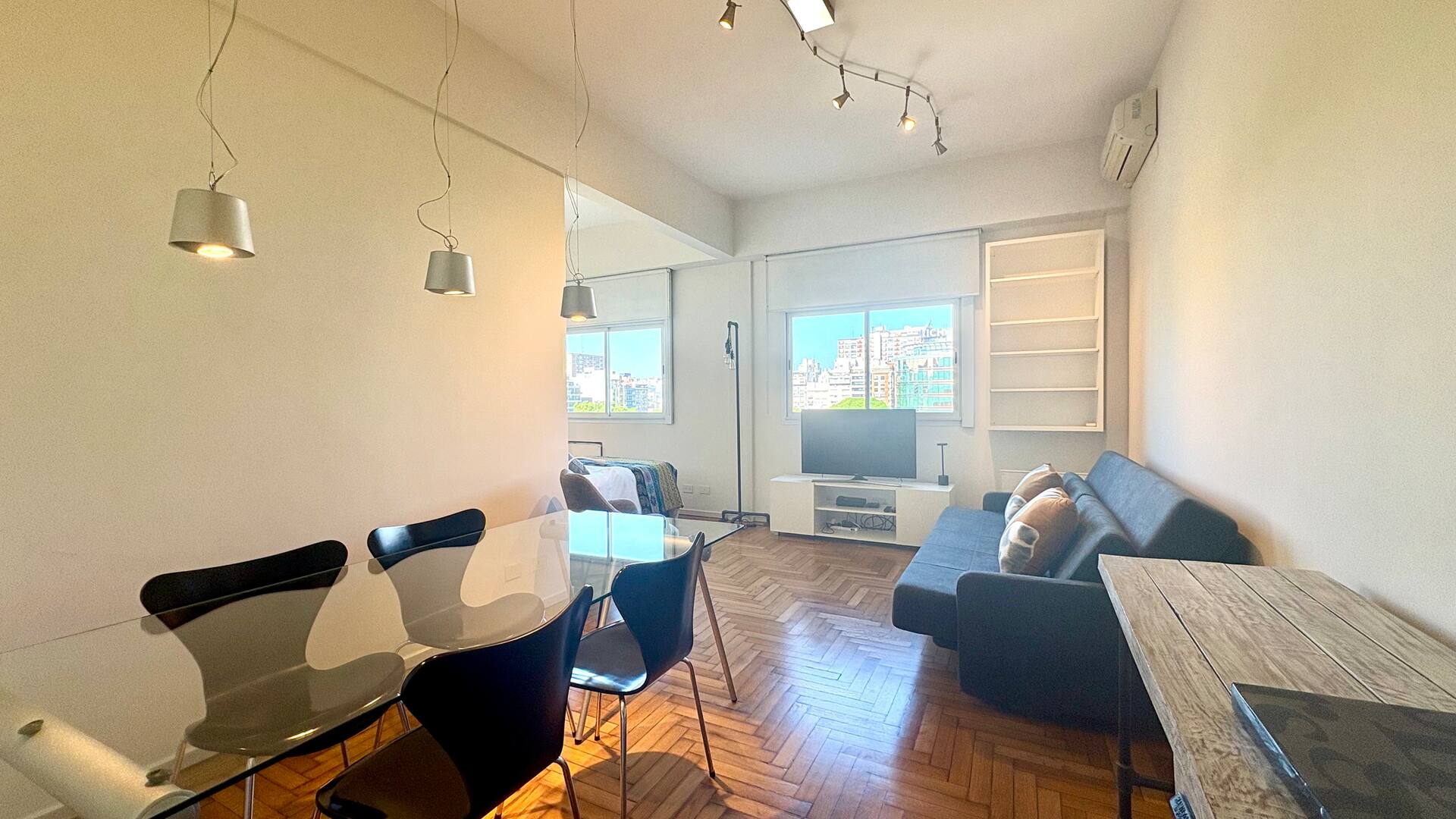 Renovated furnished loft in Retiro
