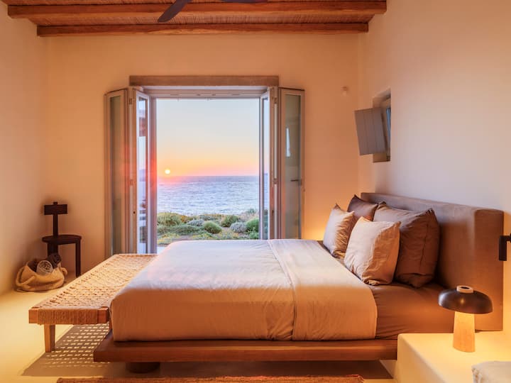 Double Bed room - Sea View