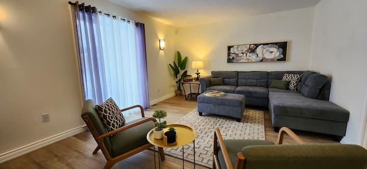 Waterfront Same Price For A Week/month Ask Us How - Port Stanley