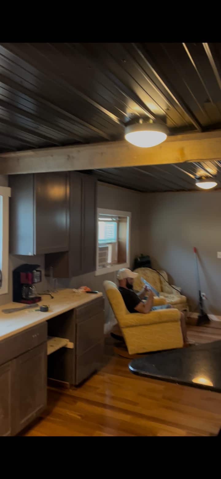 Airport / Data Center Guesthouse - Avon, IN
