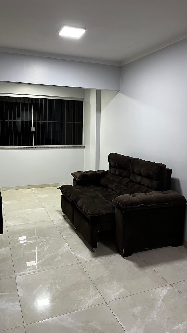 Apartamento Amplo Com 2 Quartos E 1 Suíte - Rio Verde