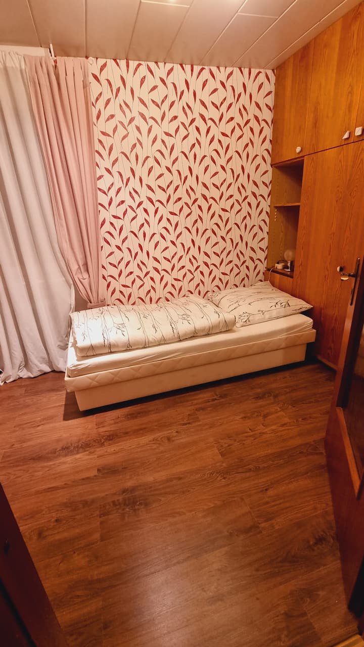 Spálňa 2