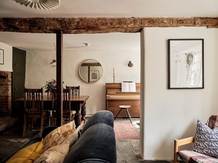 Romantic Cottage In Beautiful Somerset Village - Bruton