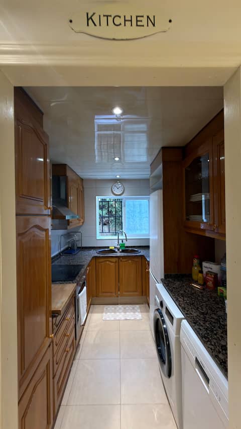 Airbnb con mejor rendimiento: Cozy apartment by the beach en Castelldefels