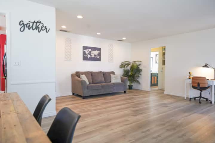 Family Fun Home | Near Disneyland | Near Knott's - Buena Park, CA