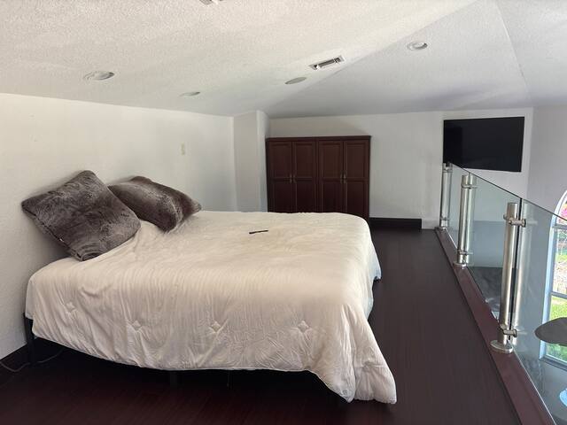 A west Ft. Lauderdale cabana hideaway gallery image 5