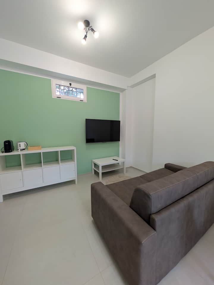 Cozy Two-room Apartment With Big Private Garden - Bérgamo