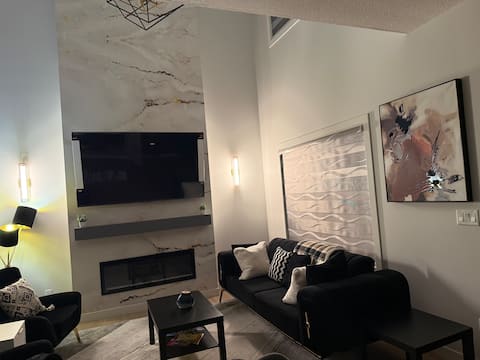 Popular Airbnb listing: Luxury 4-Bedroom Modern House in Glenridding Ravine
