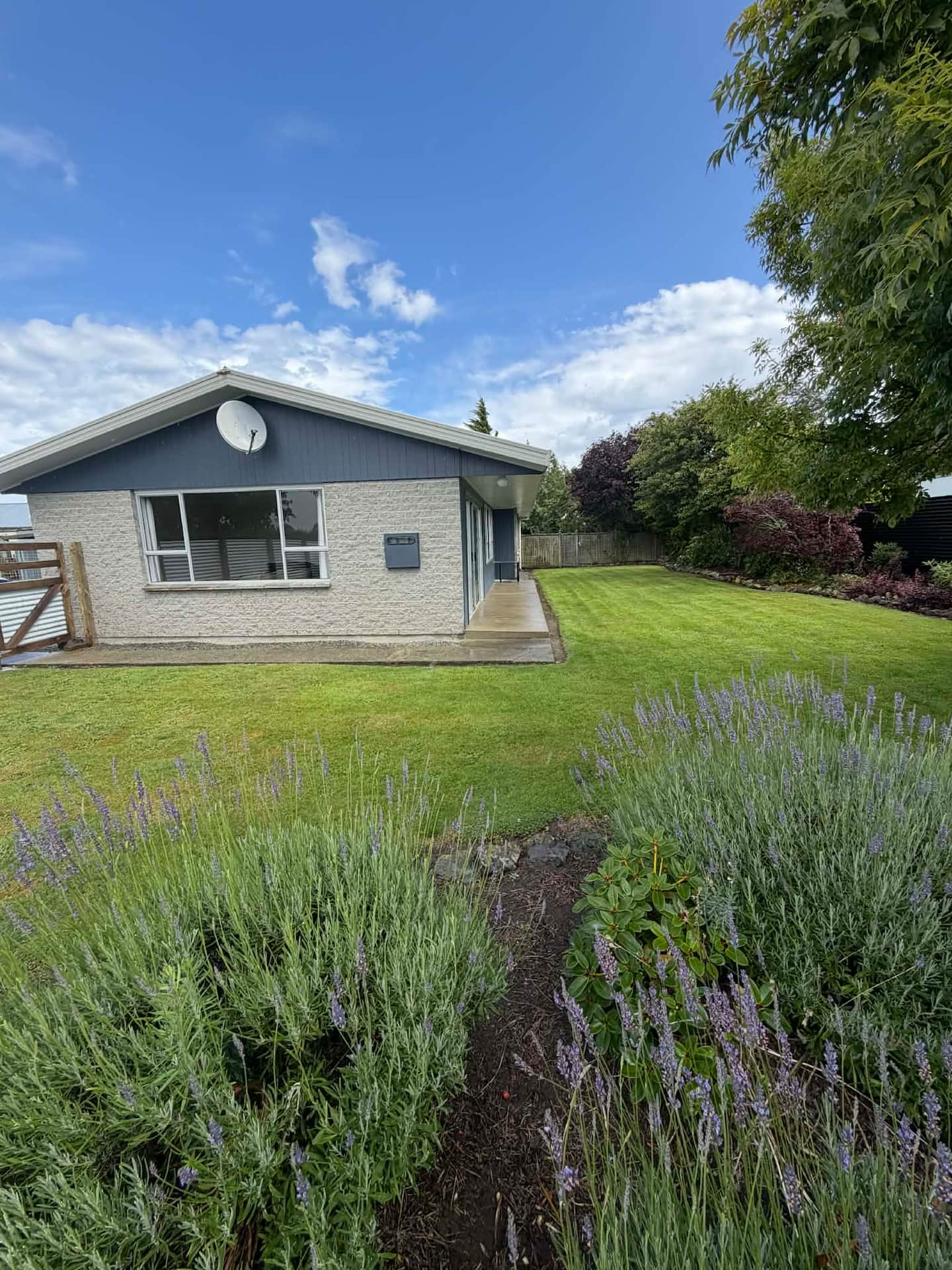 Home In Mossburn Township 1