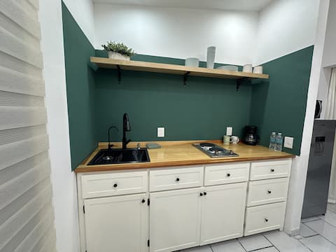 Successful Airbnb property: Private loft with terrace | Near UANL in San Nicolás De Los Garza